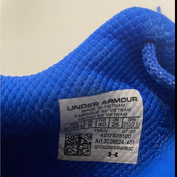 Curry 10’s size 7 team blue color way - Picture 7 of 7